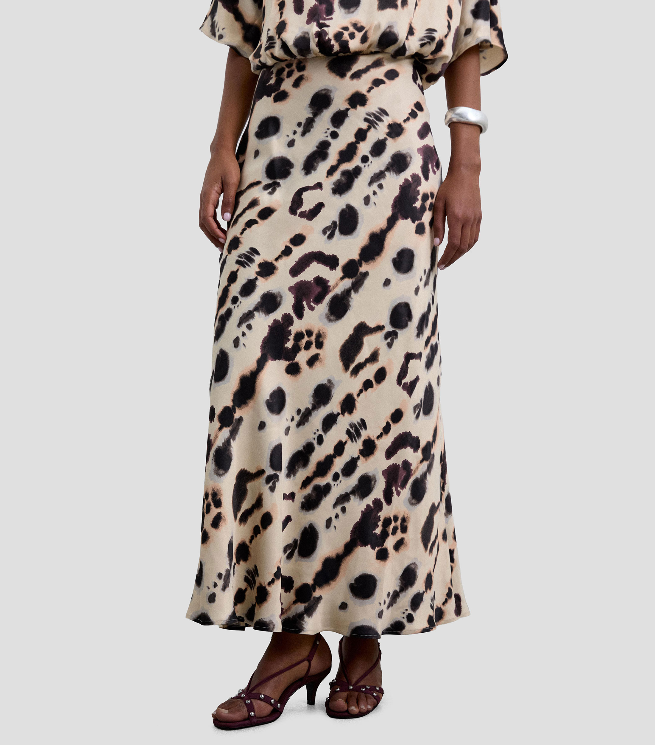 Falda larga de corte recto con estampado Mujer